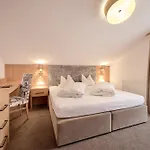 Hotel Riders In