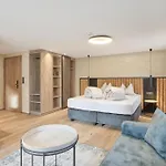 Hotel Riders In 3*