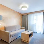 Hotel Riders In 3*