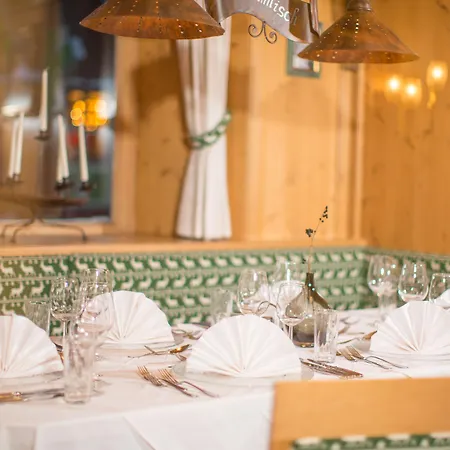 Riders In ホテル ゼルデン