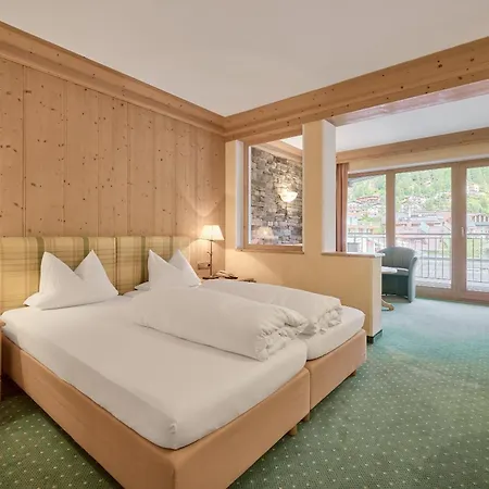 Riders In Szálloda 3*