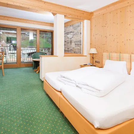 Riders In Szálloda 3*