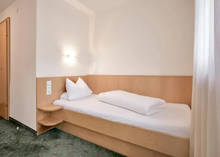 Riders In فندق سولدن